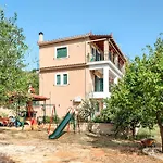 Appartamento Daratos 6 *